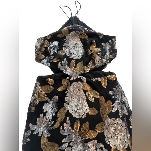 NWT Mestiza Arianna Sequined Cutout Bronze / Silver Gown Size 6 - Picture 4 of 7